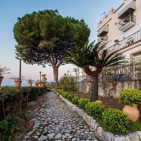 Hotel Bel Soggiorno Taormina Exterior photo