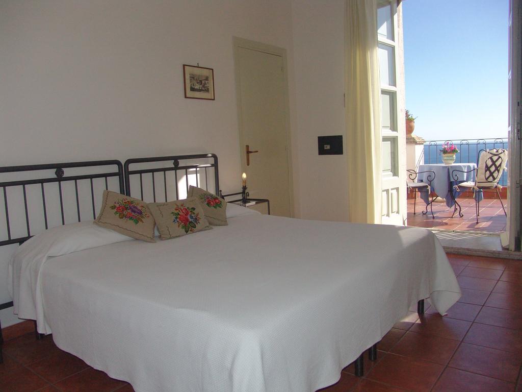 Hotel Bel Soggiorno Taormina Exterior photo
